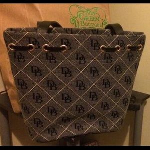 Dooney & Bourke Purse
